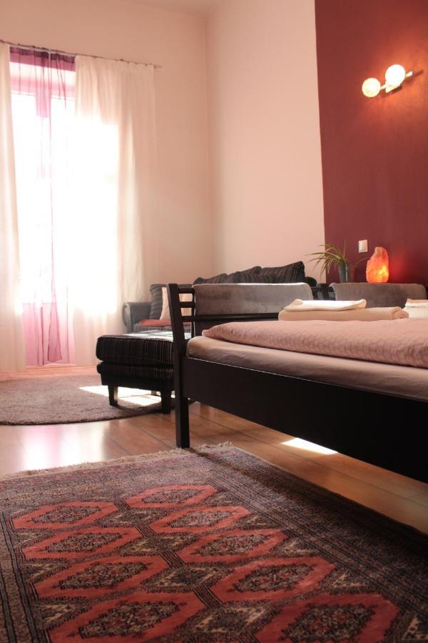 Yasmine Flat Διαμέρισμα Βουδαπέστη Εξωτερικό φωτογραφία