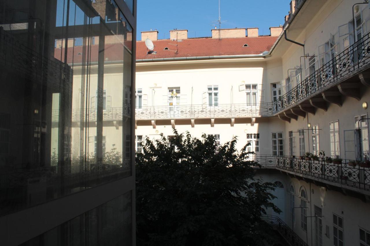 Yasmine Flat Διαμέρισμα Βουδαπέστη Εξωτερικό φωτογραφία
